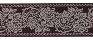 Schürzenband Blumenranke mahagoni/perle, 48mm