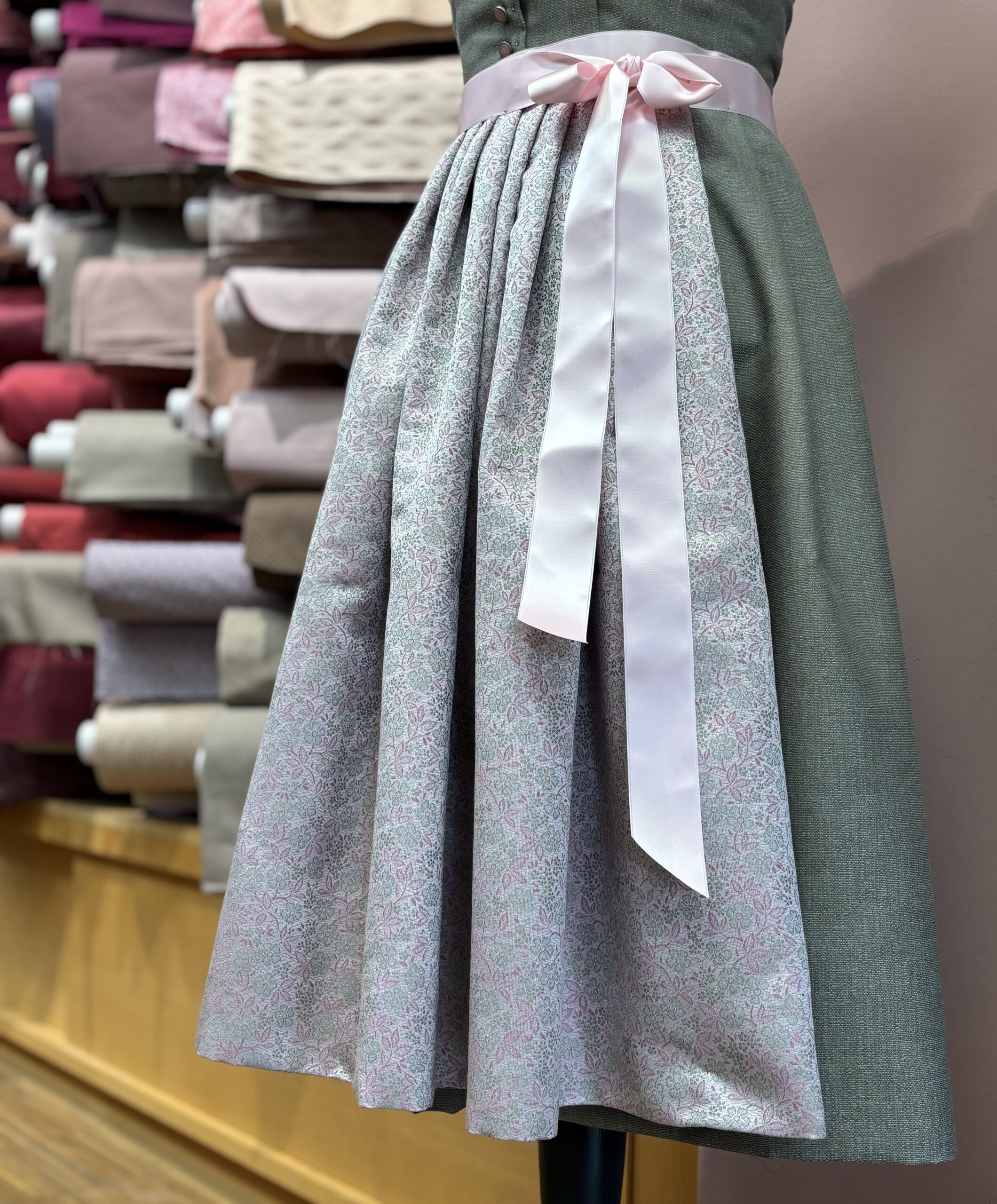 Jacquard Floral Allover, rosa/helloliv/silber – Bild 5