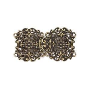 Schürzenschließe altsilber  B 6,7 x H 3,7 cm